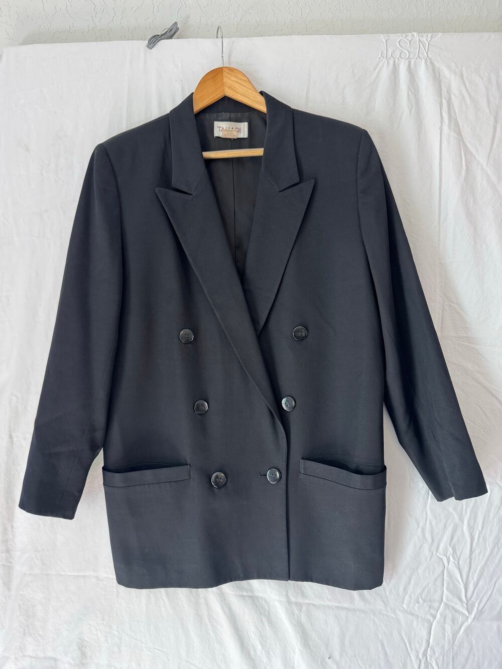 VTG Tahari Women’s Black Double Breasted Blazer Black Wool Size 10